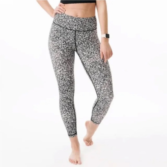 Zyia Soft’n Snug mid rise leggings - Picture 9 of 11